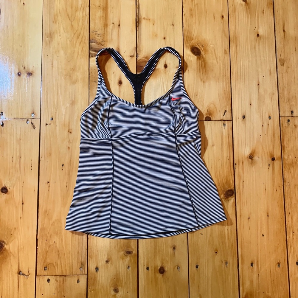 NIKE tankini bathing suit top
